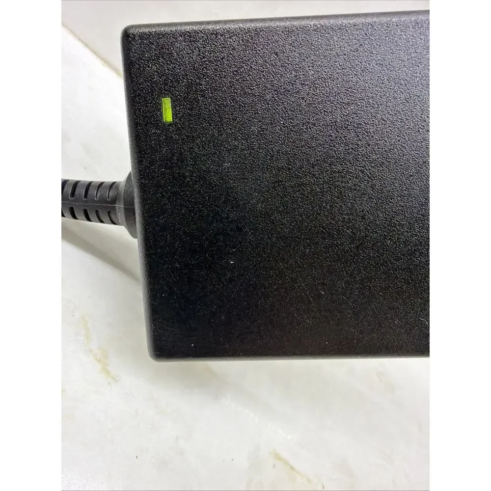 Genuine Dell Genuine 180W 19.5V AC Power Charger Adapter 47RW6 047RW6 LA180PM180